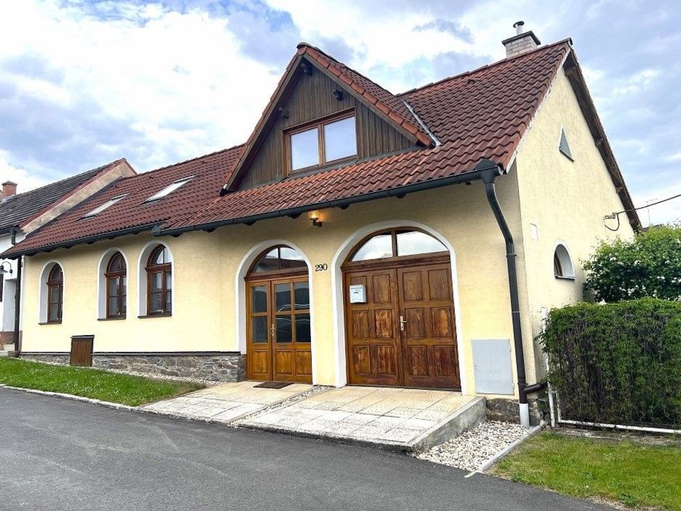 Pronájem bytu 3+1 148 m², Koloveč