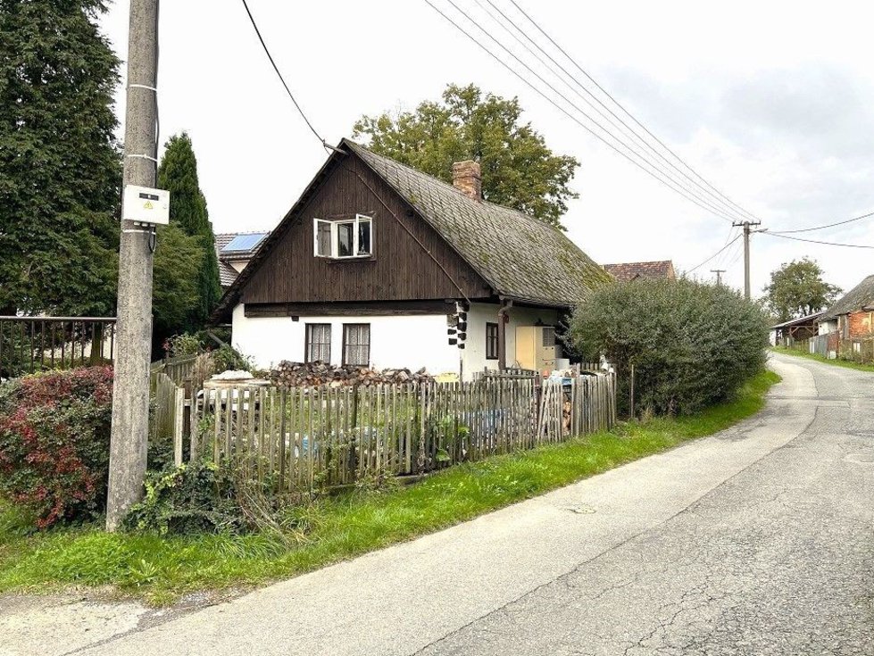 Prodej chalupy 120 m², Zahořany