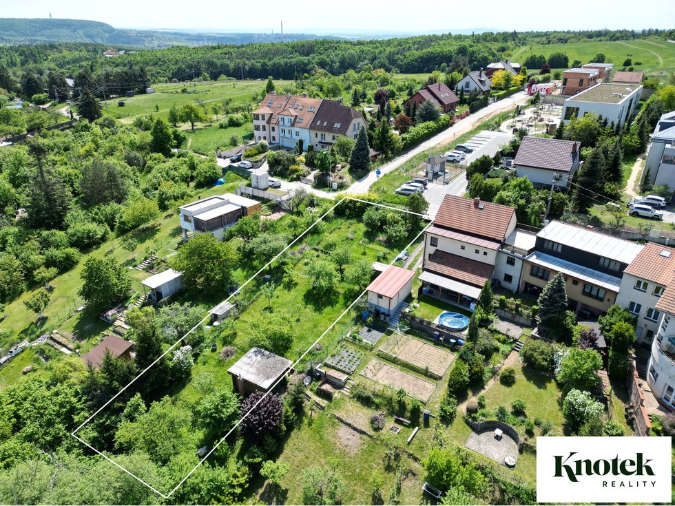 Prodej stavební parcely 1109 m², Brno