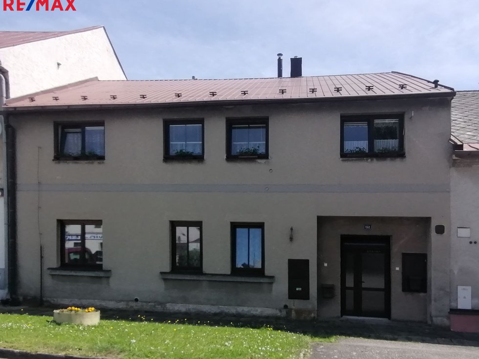 Prodej rodinného domu 221 m², Polička