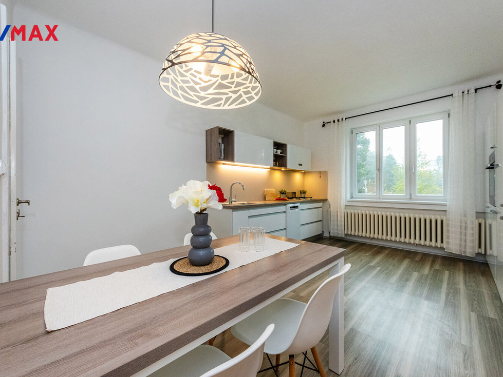 Pronájem bytu 3+1 85 m², Praha