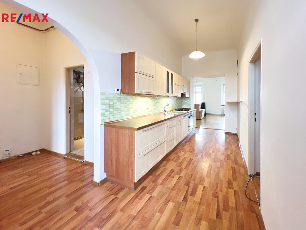 Pronájem bytu 3+1 95 m², Praha