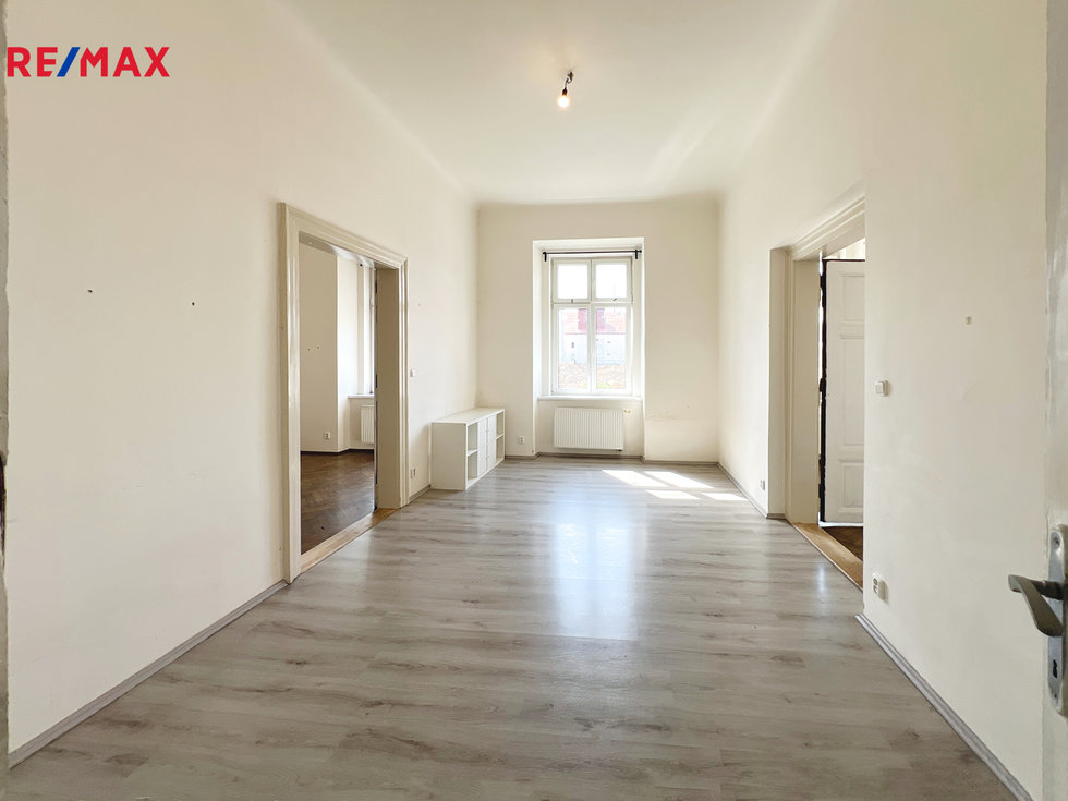 Pronájem bytu 3+1 84 m², Praha