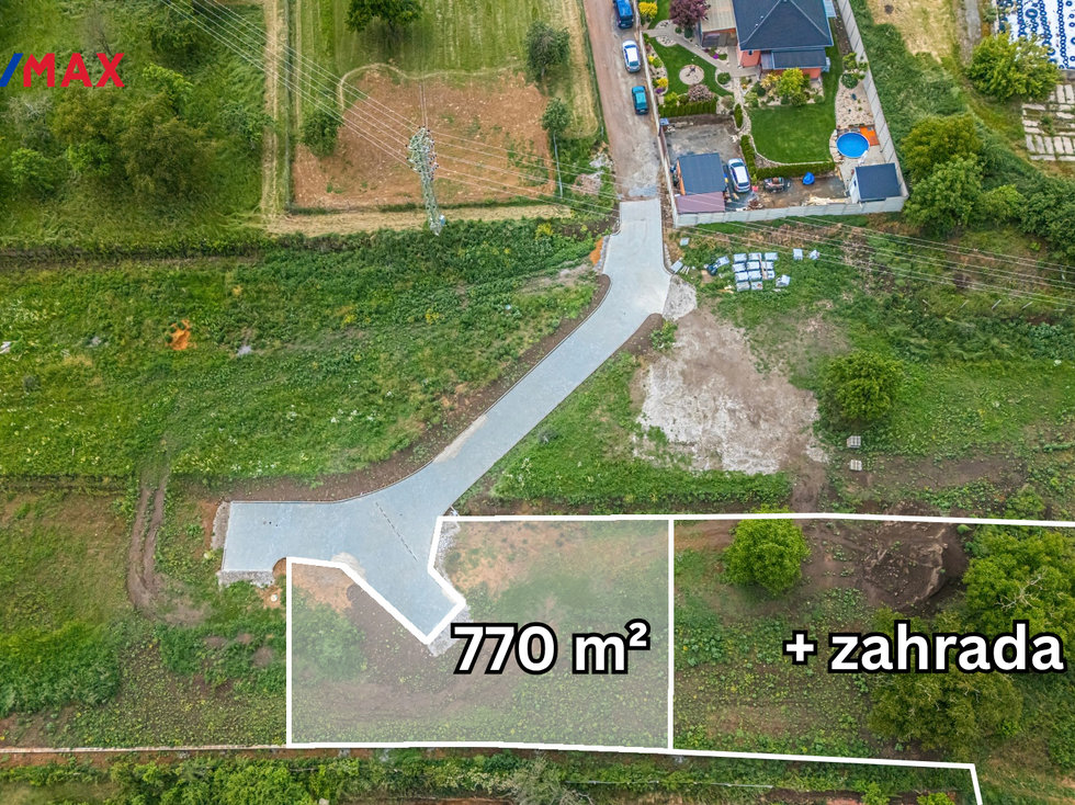 Prodej stavební parcely 6717 m², Kouřim