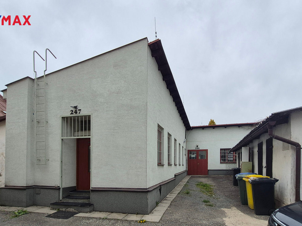 Pronájem obchodu 129 m², Polička