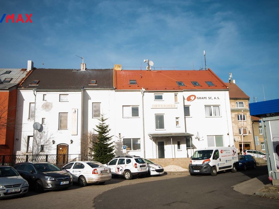 Pronájem bytu 1+kk, garsoniery 36 m², Chomutov