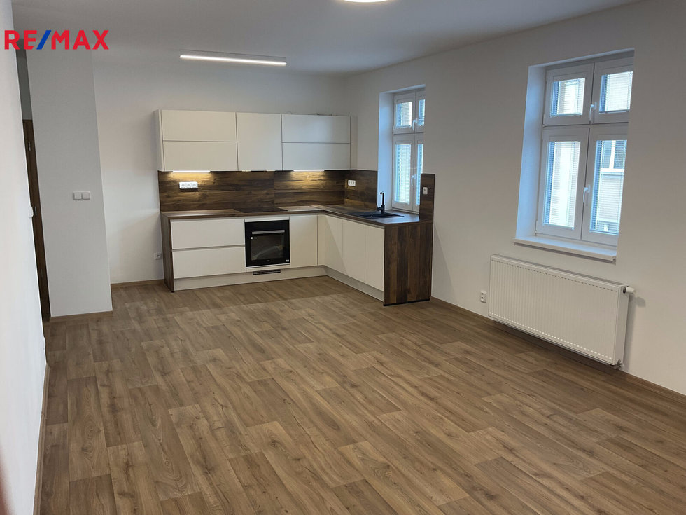 Pronájem bytu 3+kk 83 m², Chomutov