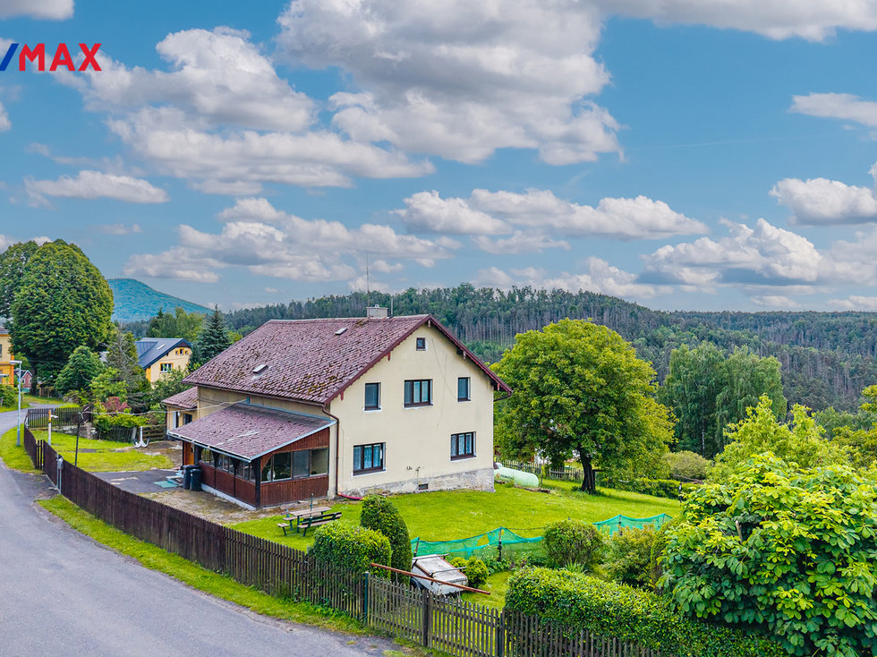 Prodej hotelu, penzionu 370 m², Hřensko