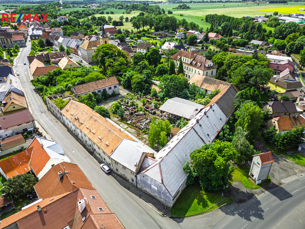 Prodej Ostatních komerčních prostor 889 m², Údlice