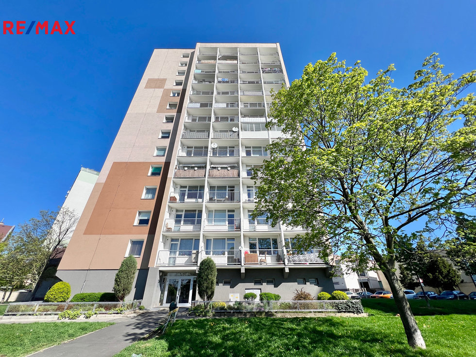 Prodej bytu 2+1 56 m², Chomutov
