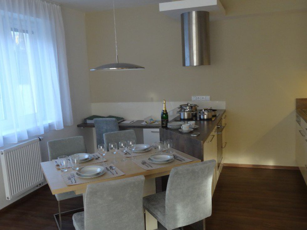 Pronájem bytu 2+kk 70 m², Brno