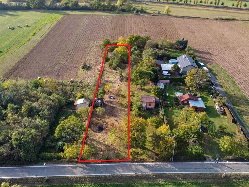 Prodej stavební parcely 1785 m², Hradec Králové