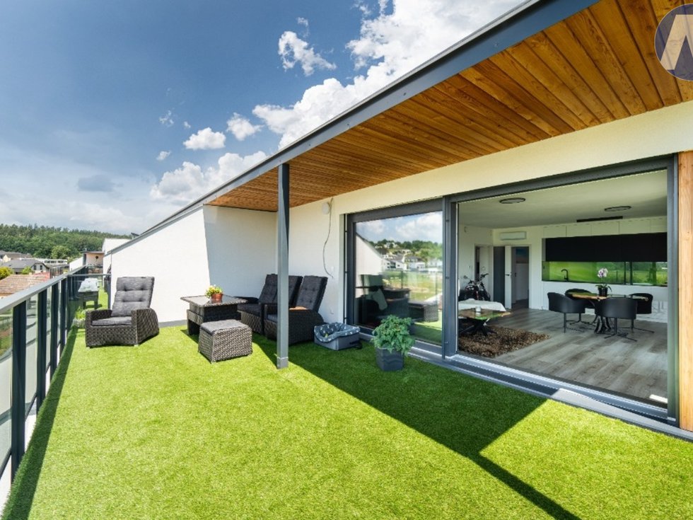Pronájem bytu 3+kk 105 m², Hluboká nad Vltavou
