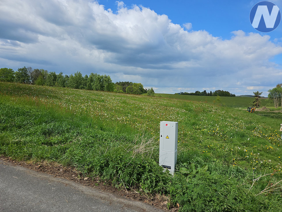 Pronájem stavební parcely 2598 m², Buk