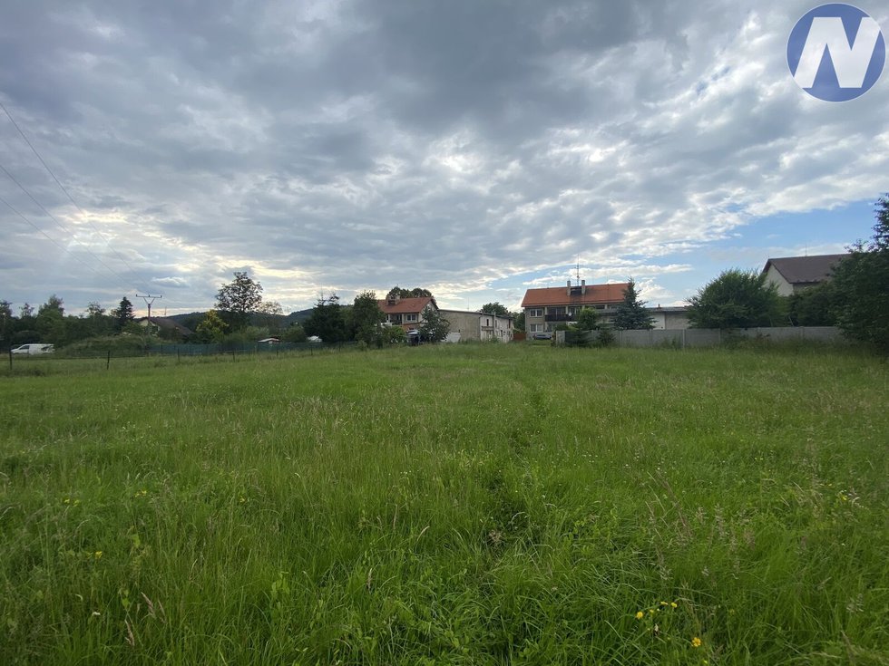 Prodej stavební parcely 830 m², Dolní Třebonín