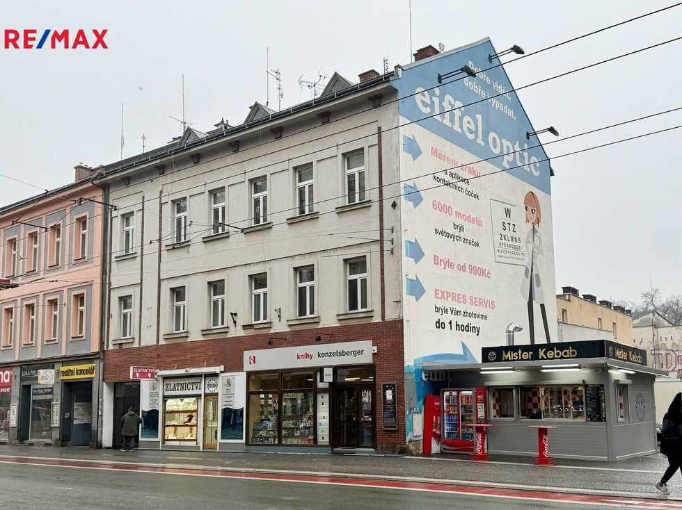 Prodej činžovního domu 1200 m², Hradec Králové