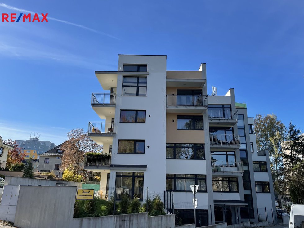 Pronájem bytu 1+kk, garsoniery 53 m², Jablonec nad Nisou