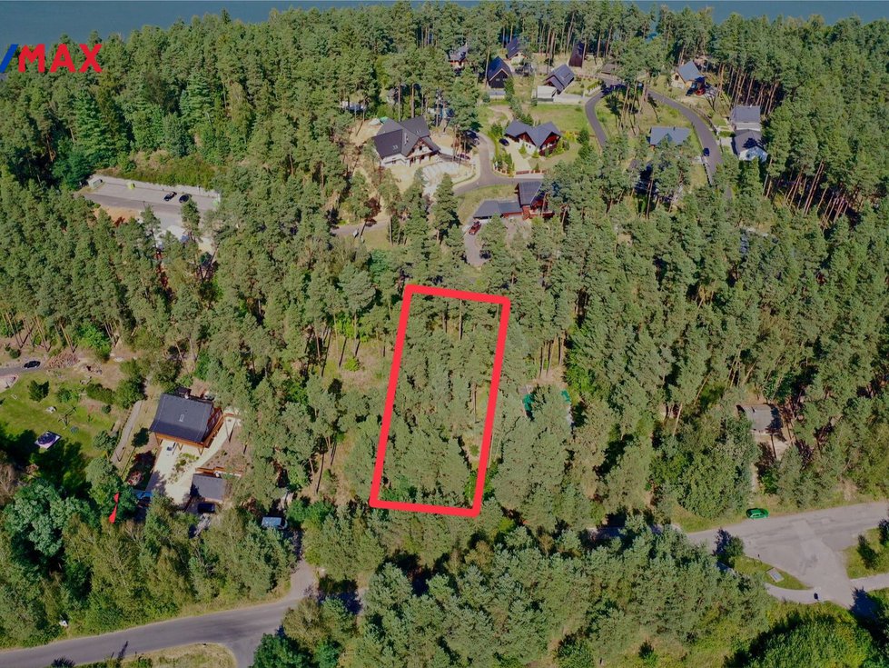 Prodej stavební parcely 1647 m², Hamr na Jezeře