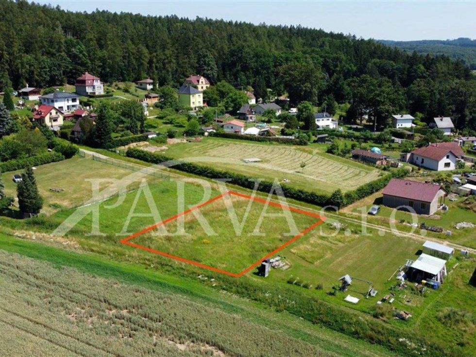 Prodej stavební parcely 1000 m², Šťáhlavy