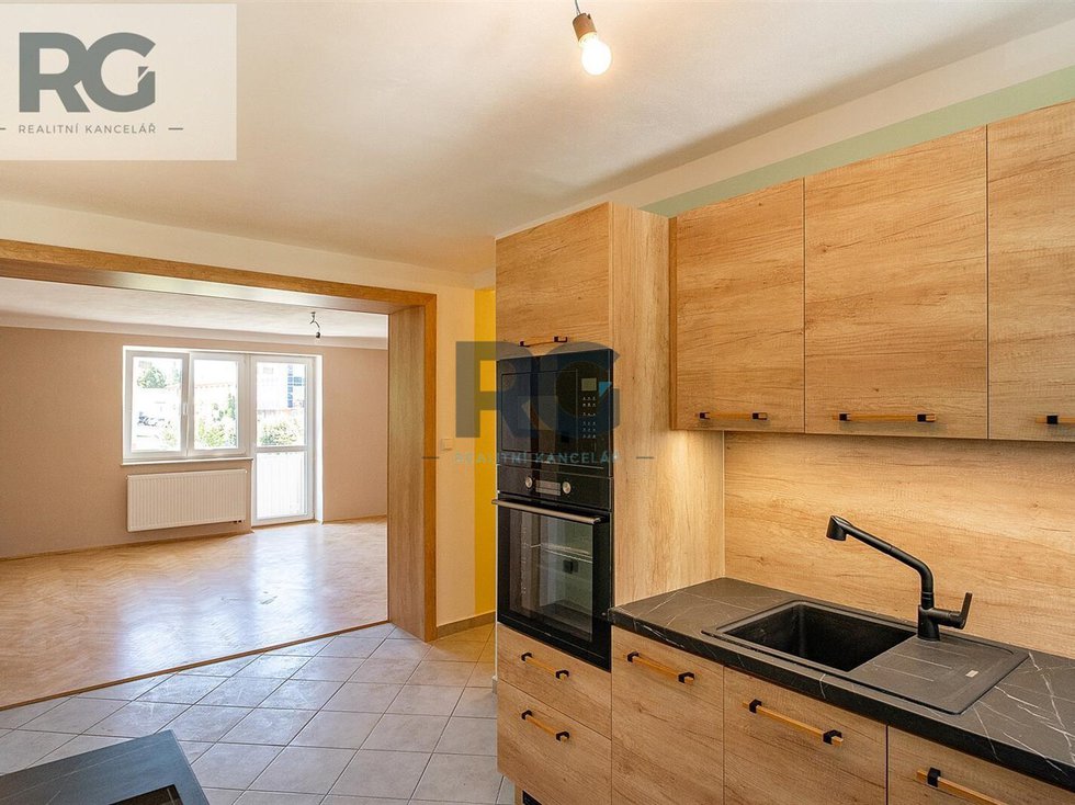 Pronájem bytu 2+1 66 m², Písek
