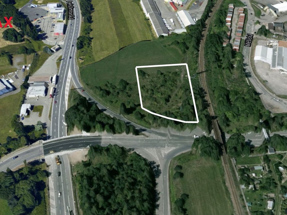 Prodej komerčního pozemku 3656 m², Tábor