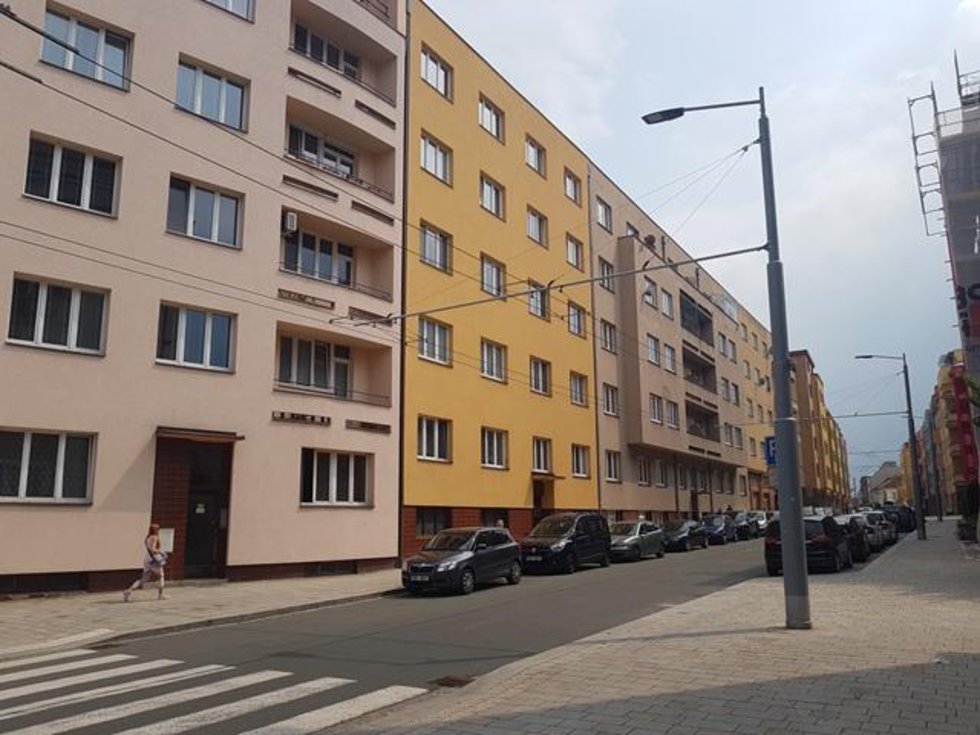 Pronájem bytu 2+1 61 m², Pardubice