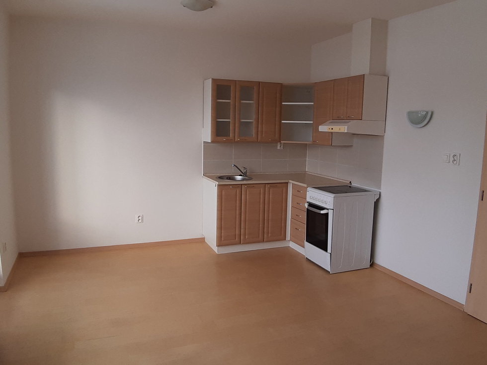 Pronájem bytu 1+kk, garsoniery 28 m², Jindřichův Hradec