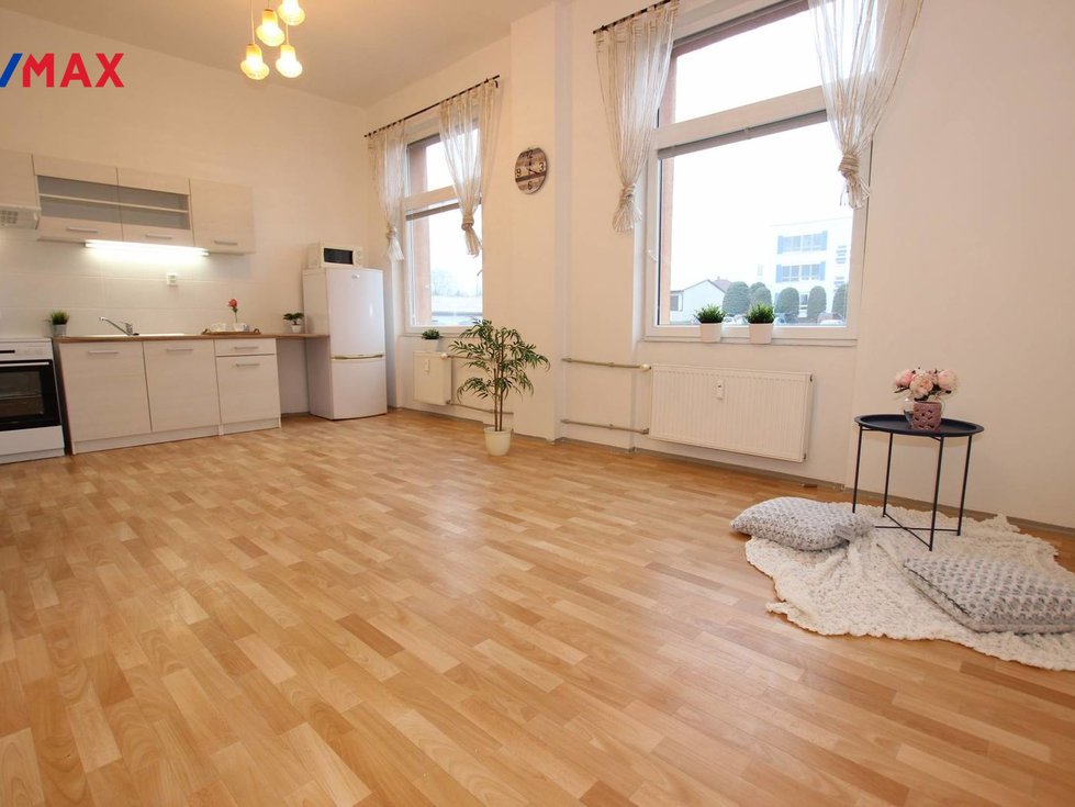 Pronájem bytu 1+kk, garsoniery 34 m², Louny