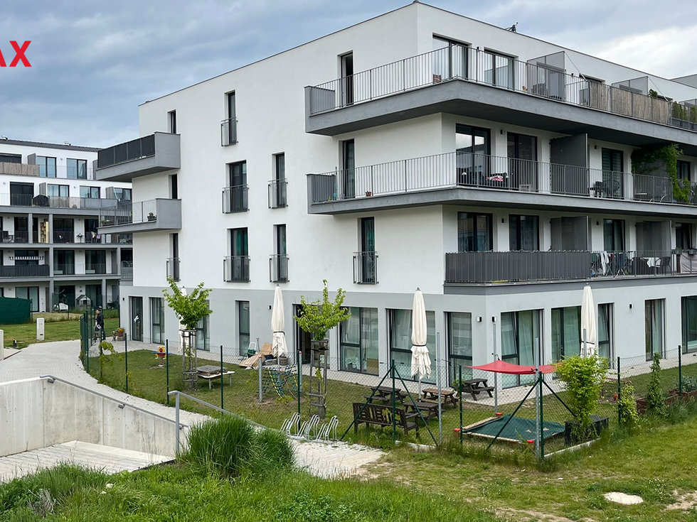 Pronájem bytu 2+kk 63 m², Horoměřice