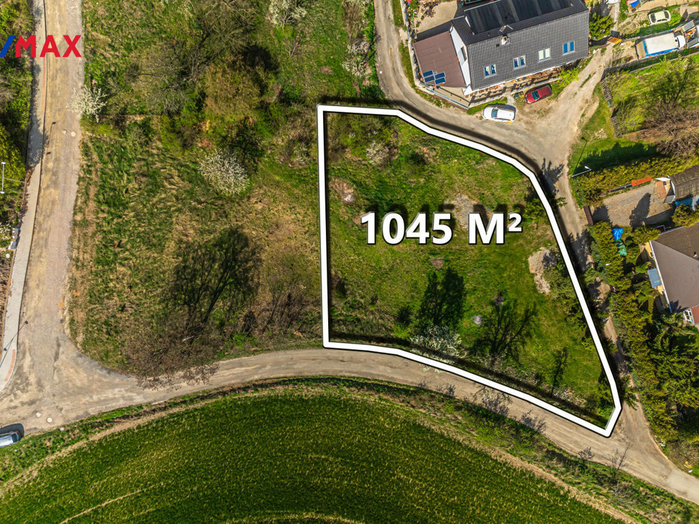 Prodej stavební parcely 1045 m², Dřetovice