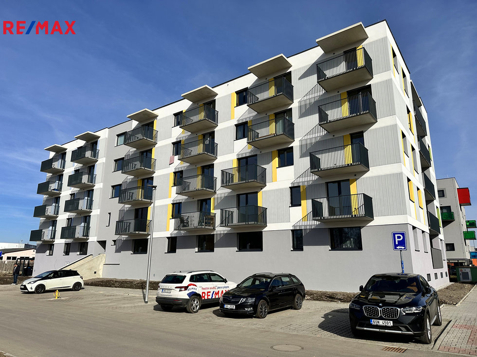 Pronájem bytu 1+kk, garsoniery 31 m², Kladno