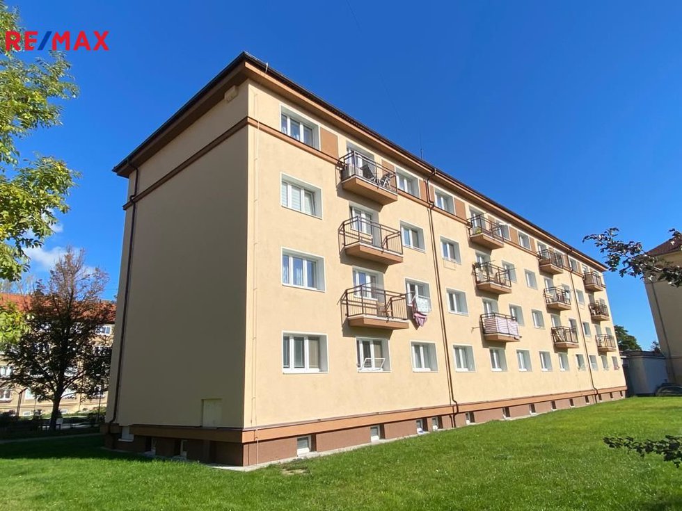 Pronájem bytu 2+1 57 m², Kladno