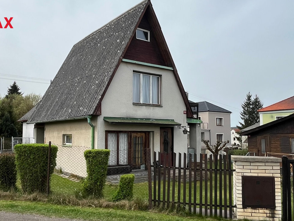 Prodej chaty 64 m², Kařez
