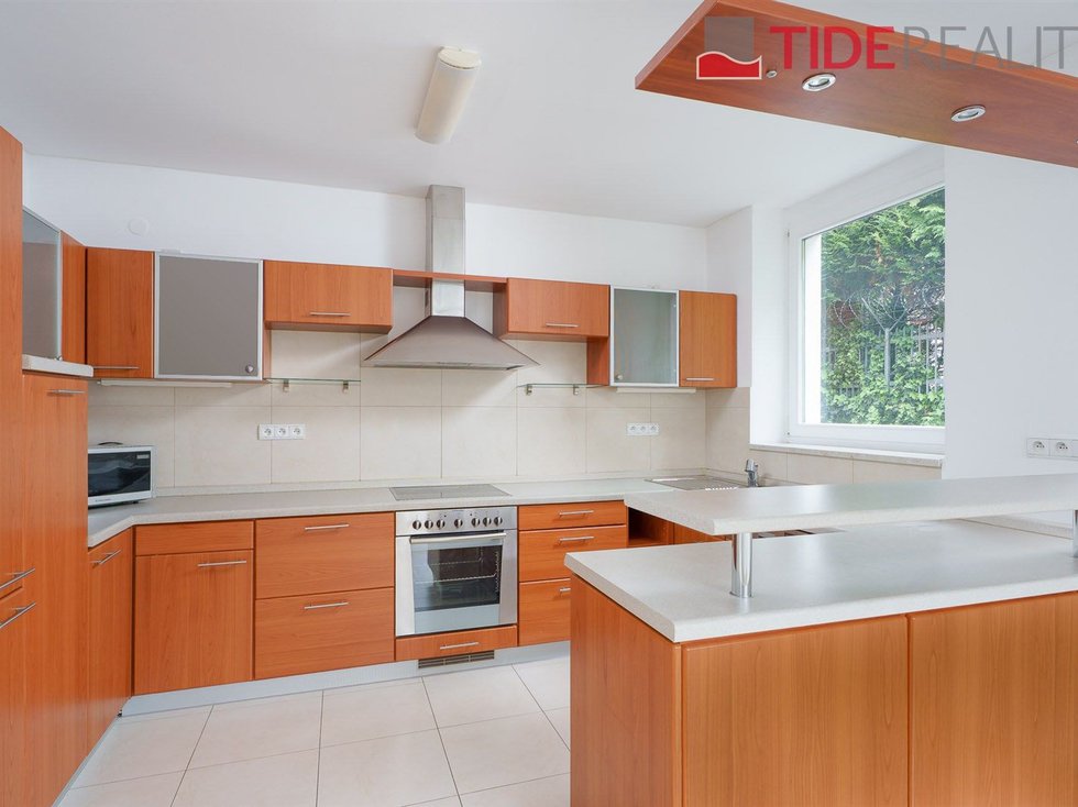 Pronájem bytu 4+kk 140 m², Praha