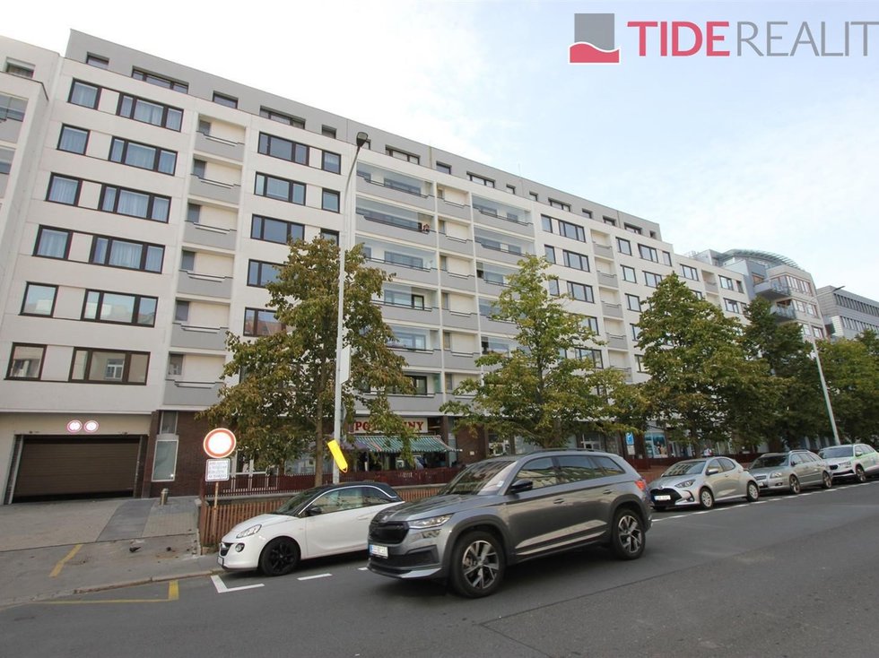 Pronájem bytu 3+kk 70 m², Praha