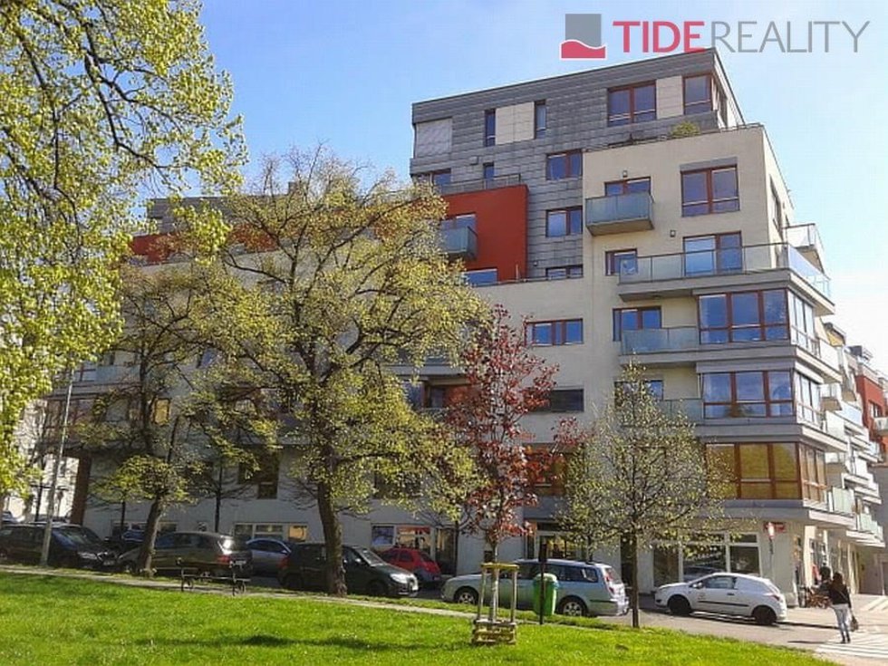 Pronájem bytu 2+kk 54 m², Praha