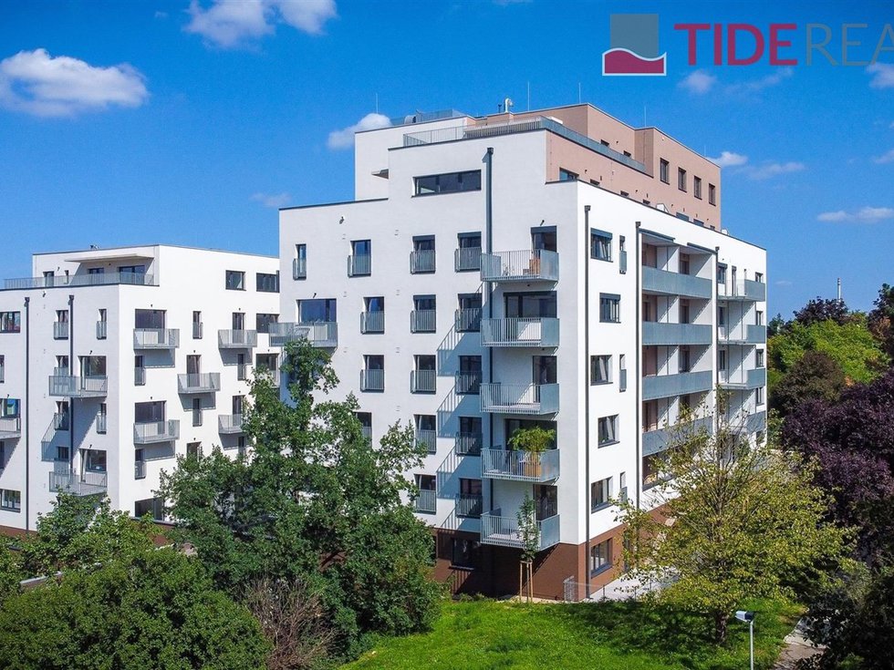 Pronájem bytu 2+kk 60 m², Praha