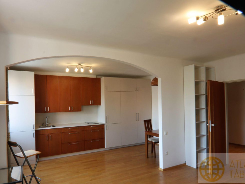 Pronájem bytu 2+kk 55 m², Praha