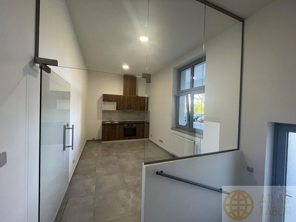 Pronájem bytu 1+kk, garsoniery 23 m², Tábor