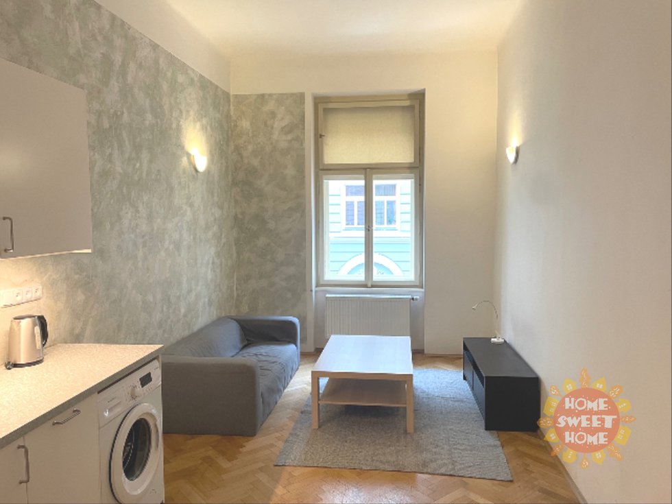 Pronájem bytu 3+kk 75 m², Praha