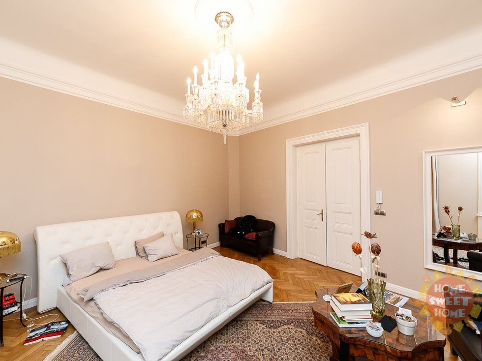 Pronájem bytu 4+1 135 m², Praha