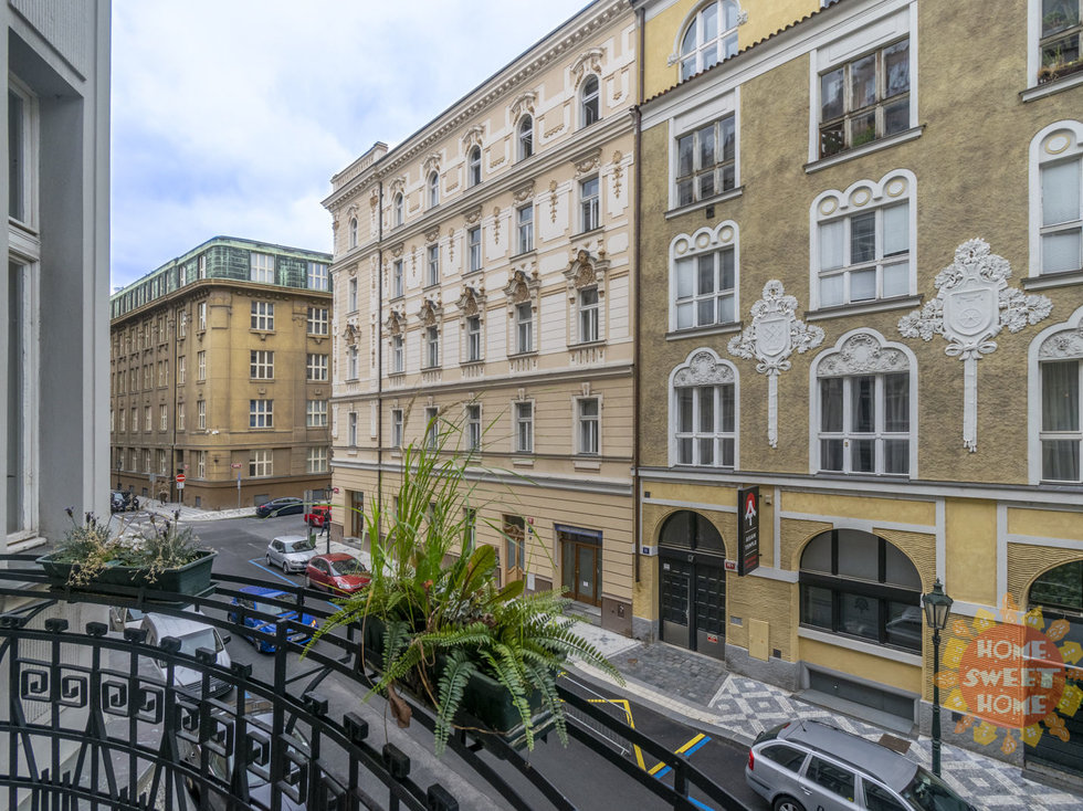 Pronájem bytu 1+kk, garsoniery 30 m², Praha