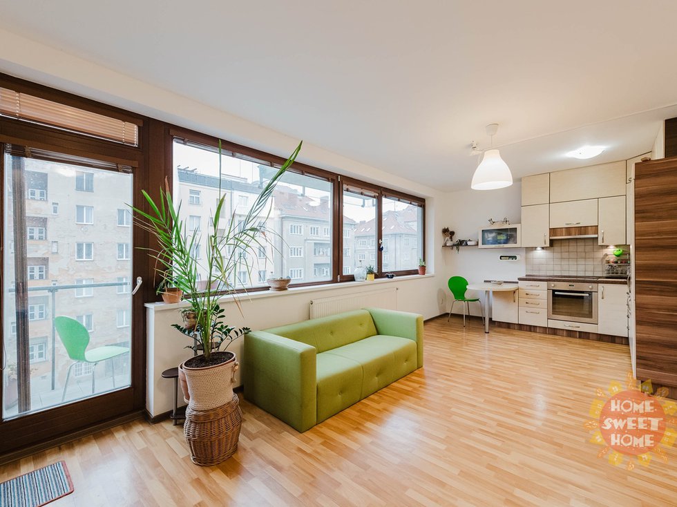 Prodej bytu 1+kk, garsoniery 38 m², Praha