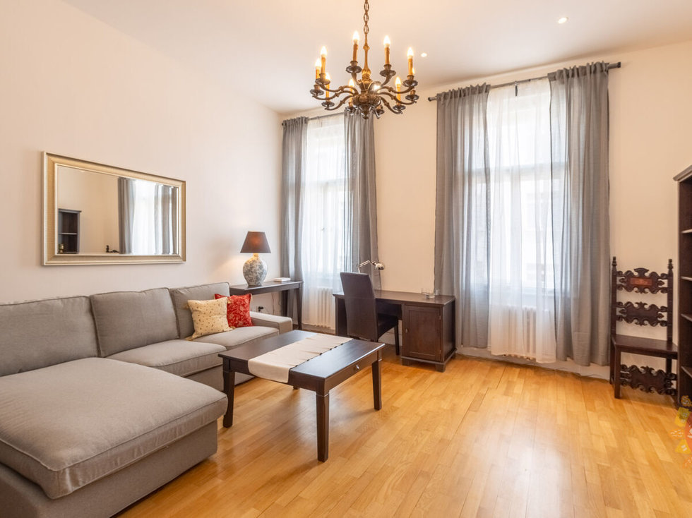 Pronájem bytu 2+1 82 m², Praha