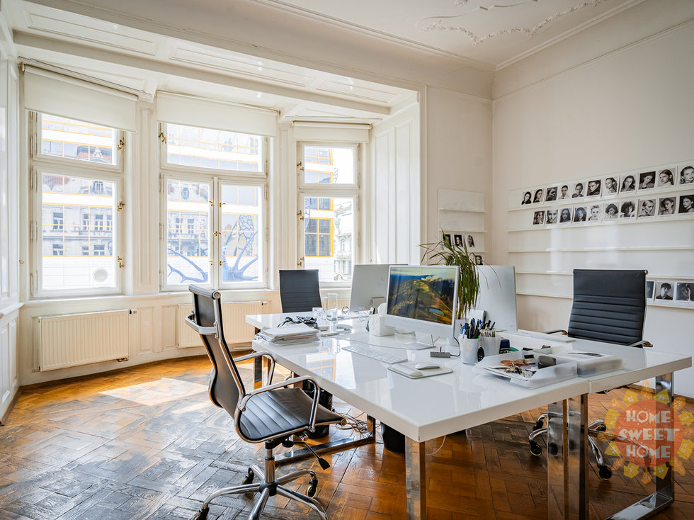 Pronájem bytu 5+1 a více 197 m², Praha