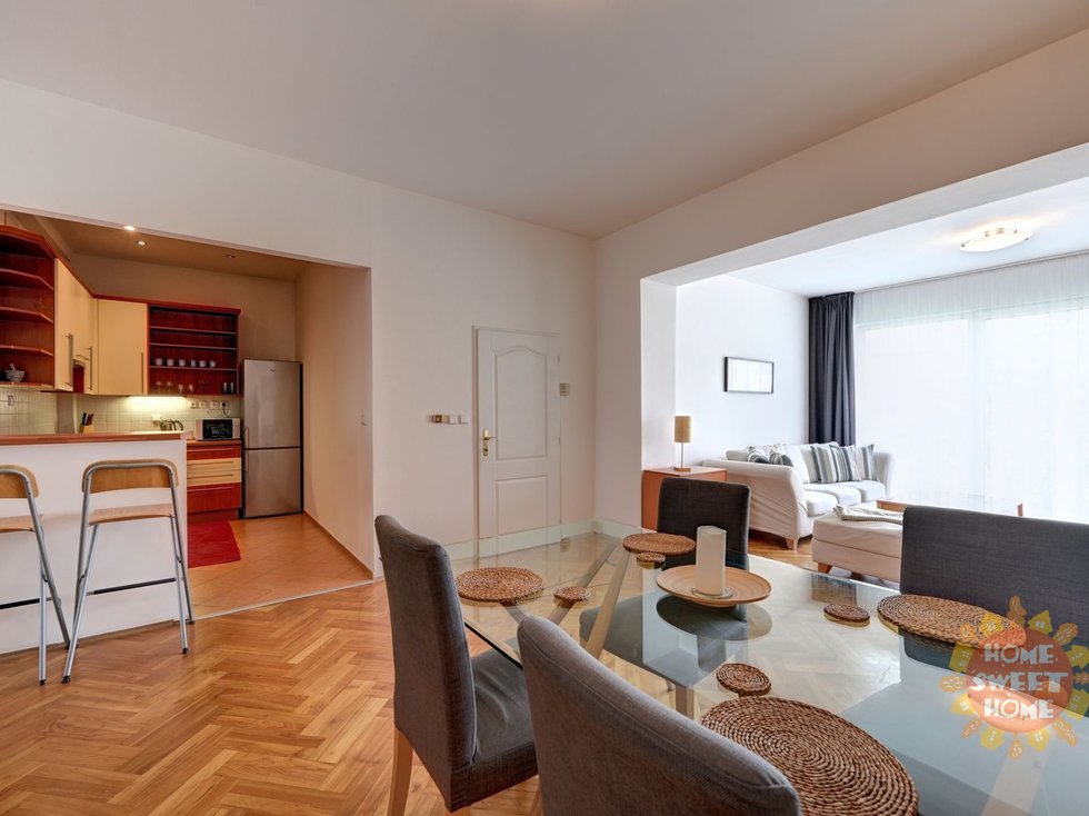 Pronájem bytu 3+kk 100 m², Praha