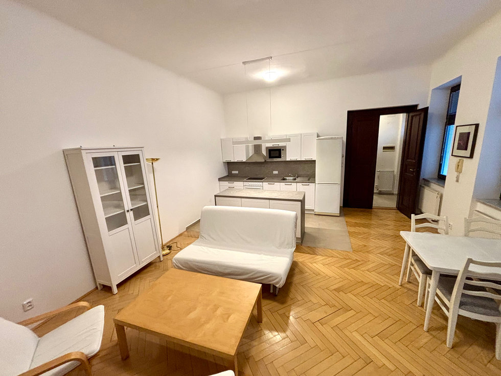 Pronájem bytu 2+kk 71 m², Praha