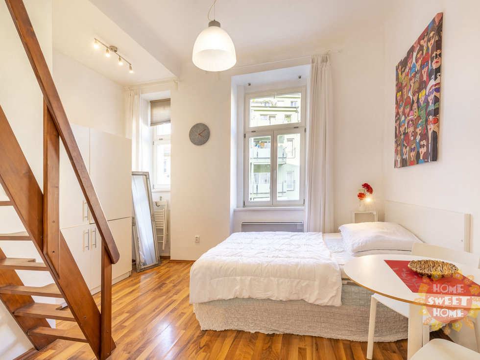 Pronájem bytu 1+kk, garsoniery 20 m², Praha