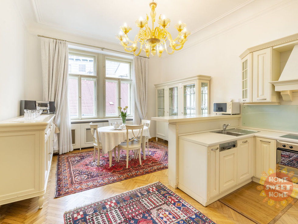 Pronájem bytu 3+kk 79 m², Praha