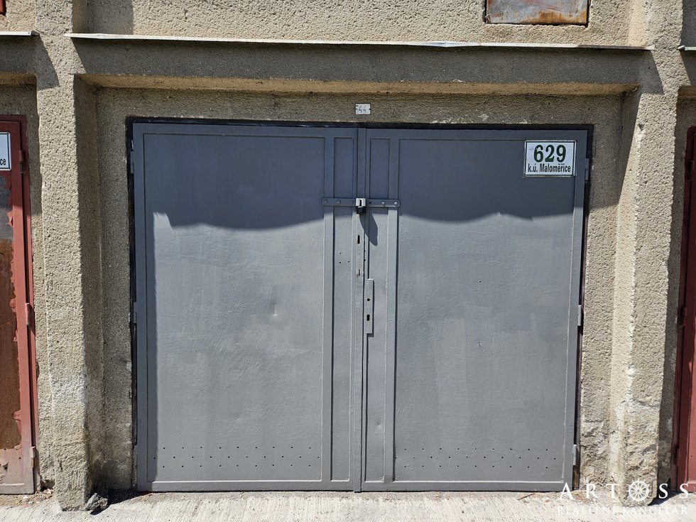 Prodej garáže 18 m², Brno